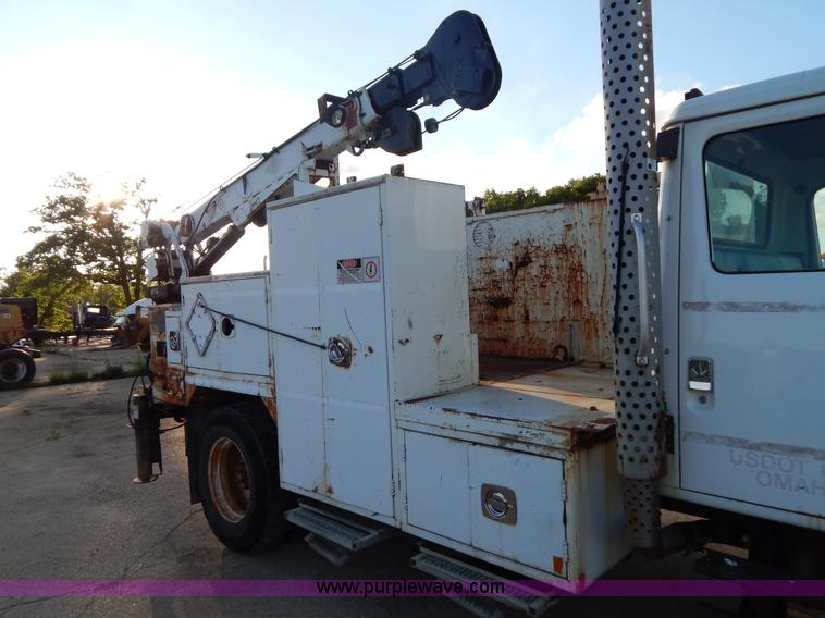 image for item G3221 1999 International 4900 Crew Cab railroad service truck