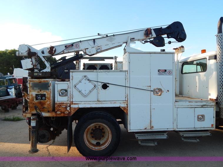 image for item G3221 1999 International 4900 Crew Cab railroad service truck