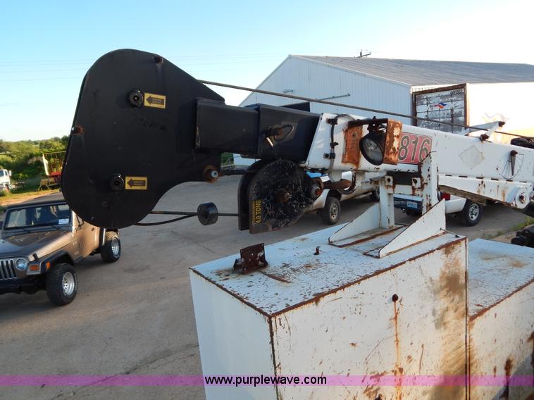 image for item G3221 1999 International 4900 Crew Cab railroad service truck