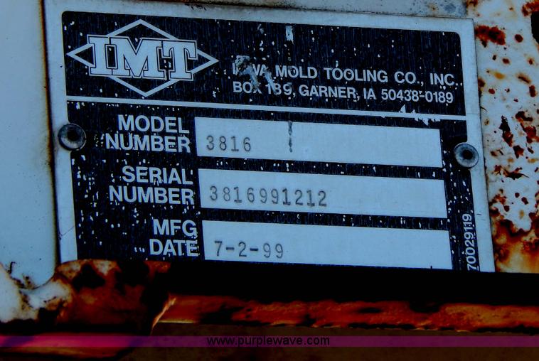 image for item G3221 1999 International 4900 Crew Cab railroad service truck