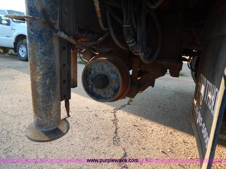 image for item G3221 1999 International 4900 Crew Cab railroad service truck