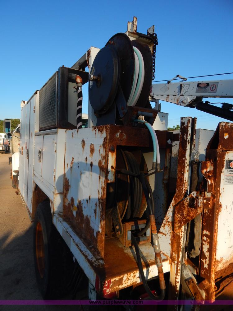 image for item G3221 1999 International 4900 Crew Cab railroad service truck