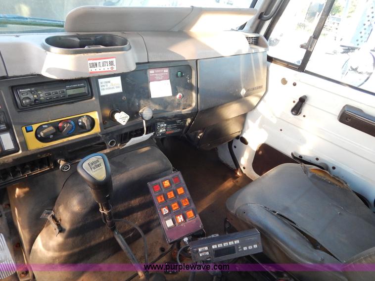 image for item G3221 1999 International 4900 Crew Cab railroad service truck