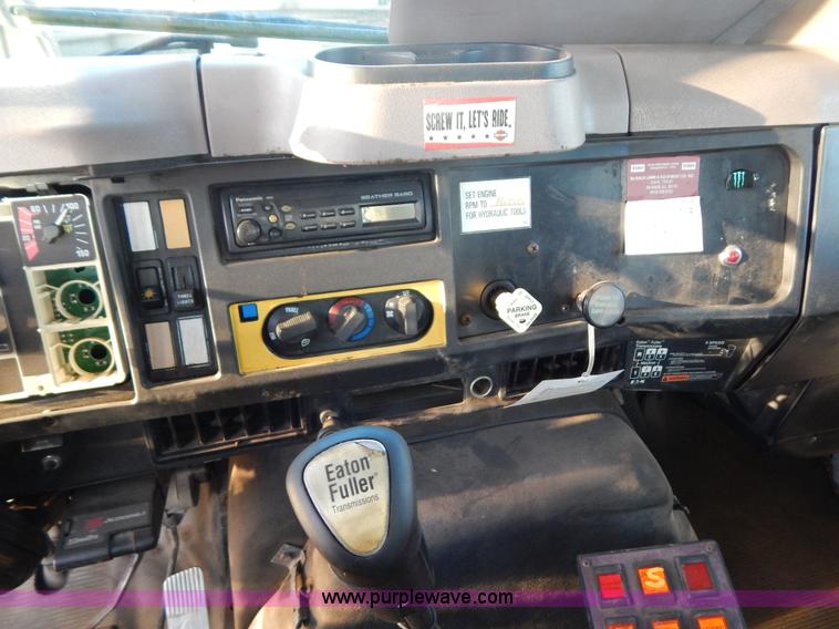 image for item G3221 1999 International 4900 Crew Cab railroad service truck