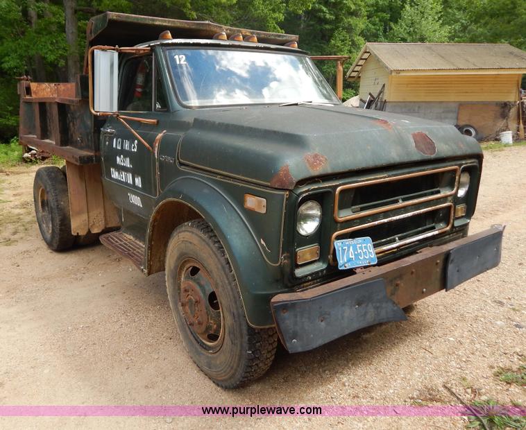 image for item G3227 1971 Chevrolet C50 dump truck