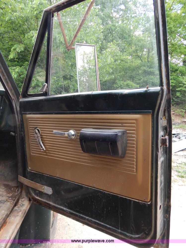 image for item G3227 1971 Chevrolet C50 dump truck