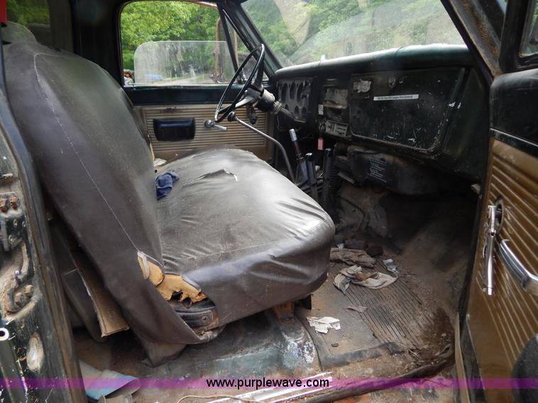 image for item G3227 1971 Chevrolet C50 dump truck