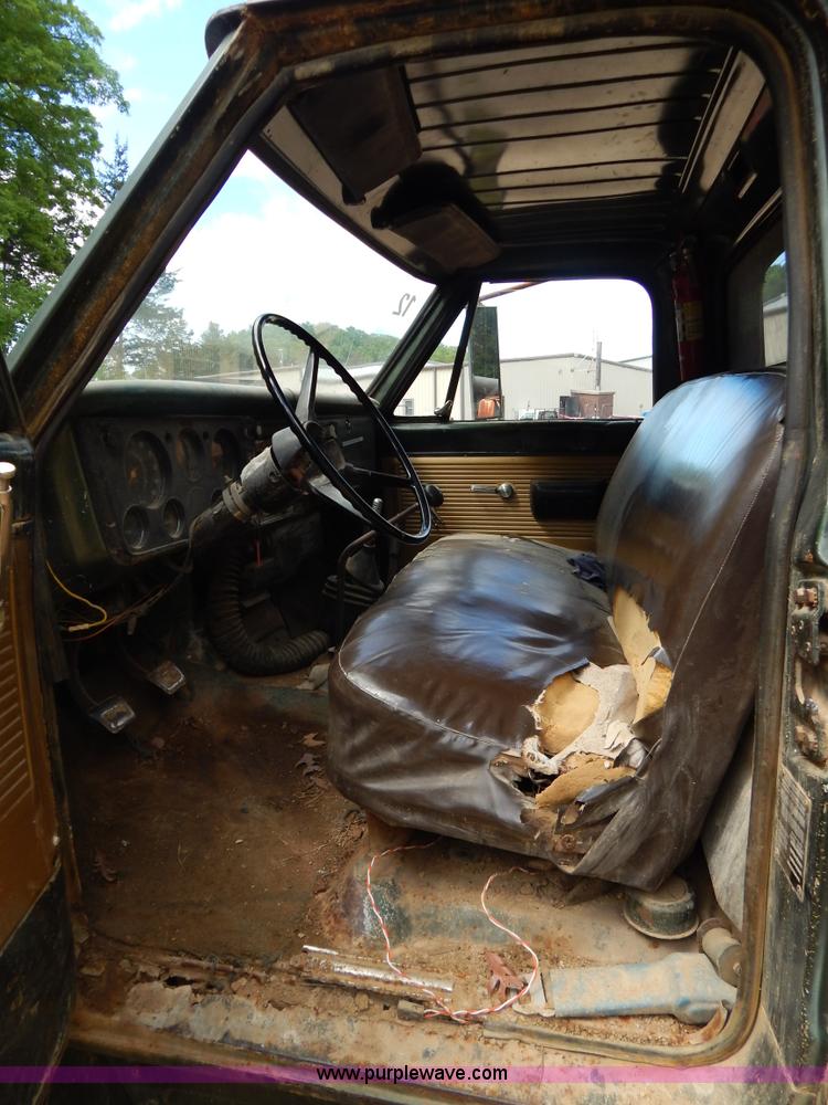 image for item G3227 1971 Chevrolet C50 dump truck