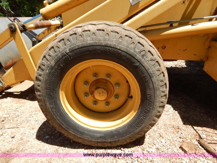 image for item G3228 1995 Ford 555D backhoe