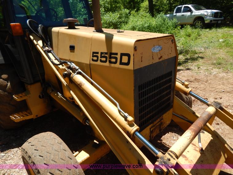 image for item G3228 1995 Ford 555D backhoe