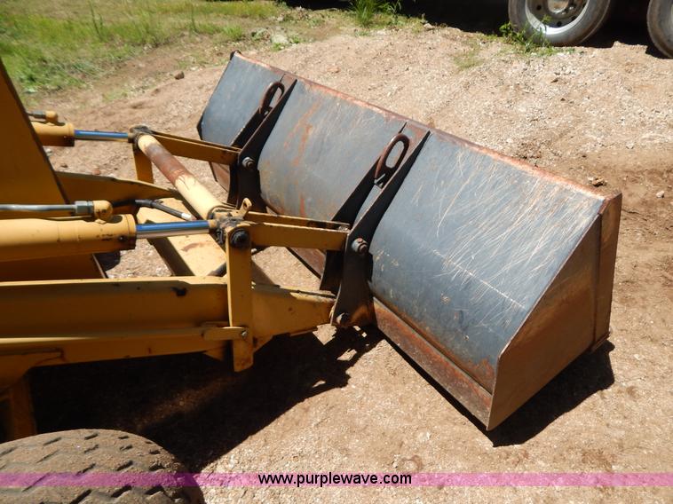 image for item G3228 1995 Ford 555D backhoe