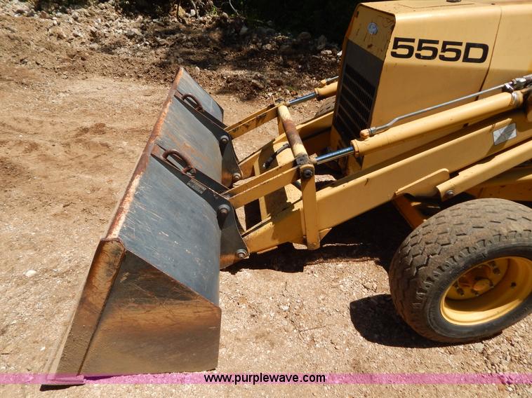 image for item G3228 1995 Ford 555D backhoe