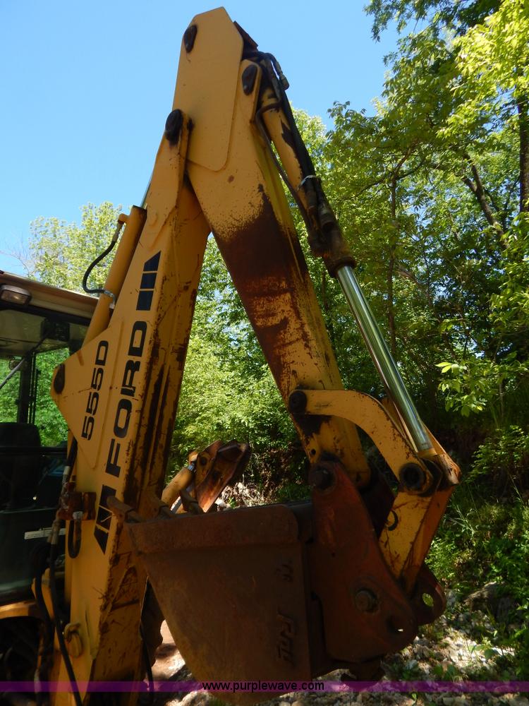 image for item G3228 1995 Ford 555D backhoe