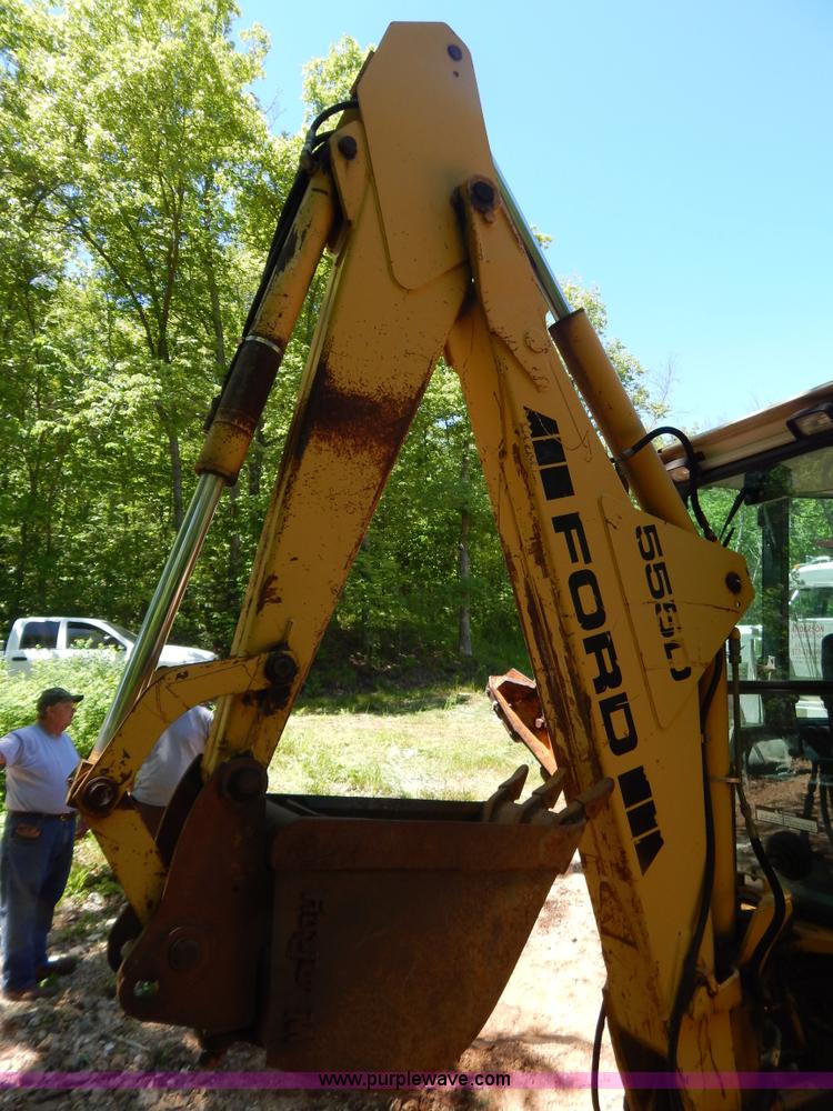 image for item G3228 1995 Ford 555D backhoe