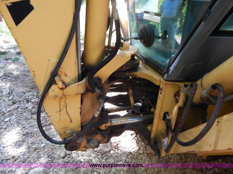 image for item G3228 1995 Ford 555D backhoe