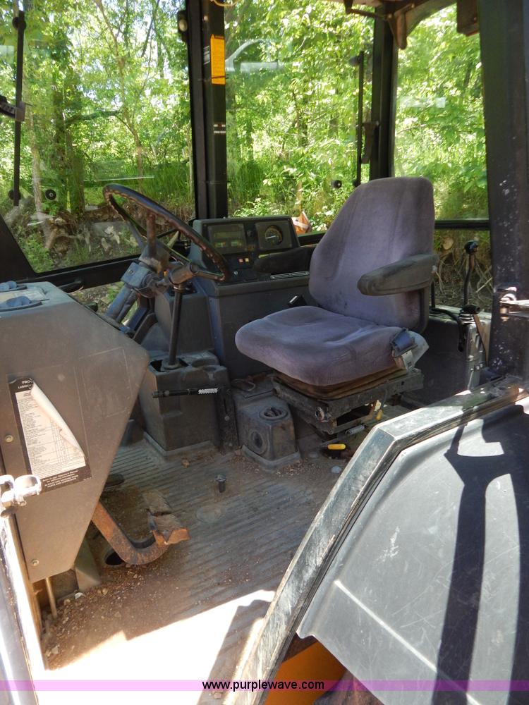 image for item G3228 1995 Ford 555D backhoe