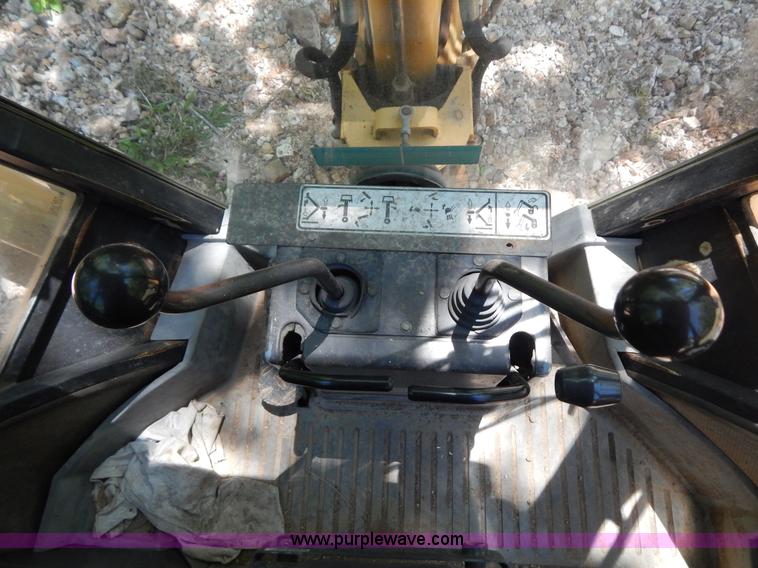 image for item G3228 1995 Ford 555D backhoe