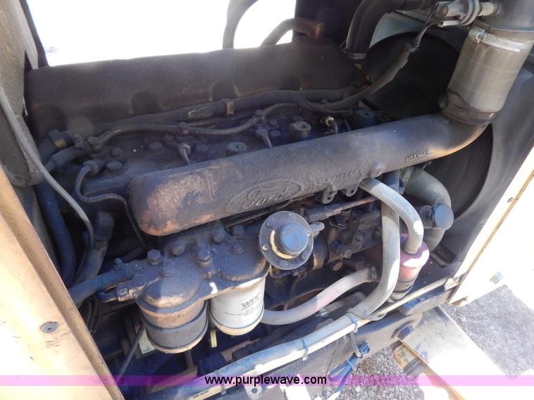 image for item G3228 1995 Ford 555D backhoe