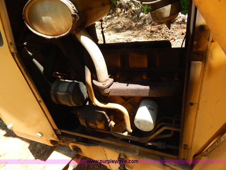 image for item G3228 1995 Ford 555D backhoe