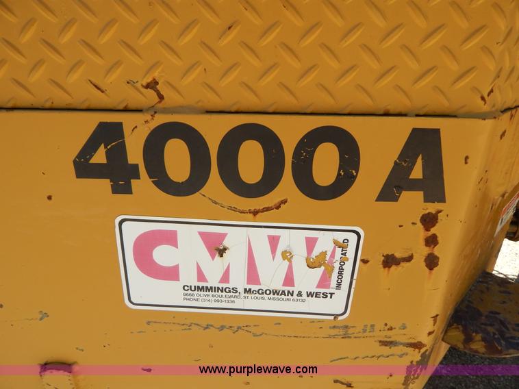 image for item G3229 1994 Mauldin Brothers 4000A double drum vibratory roller