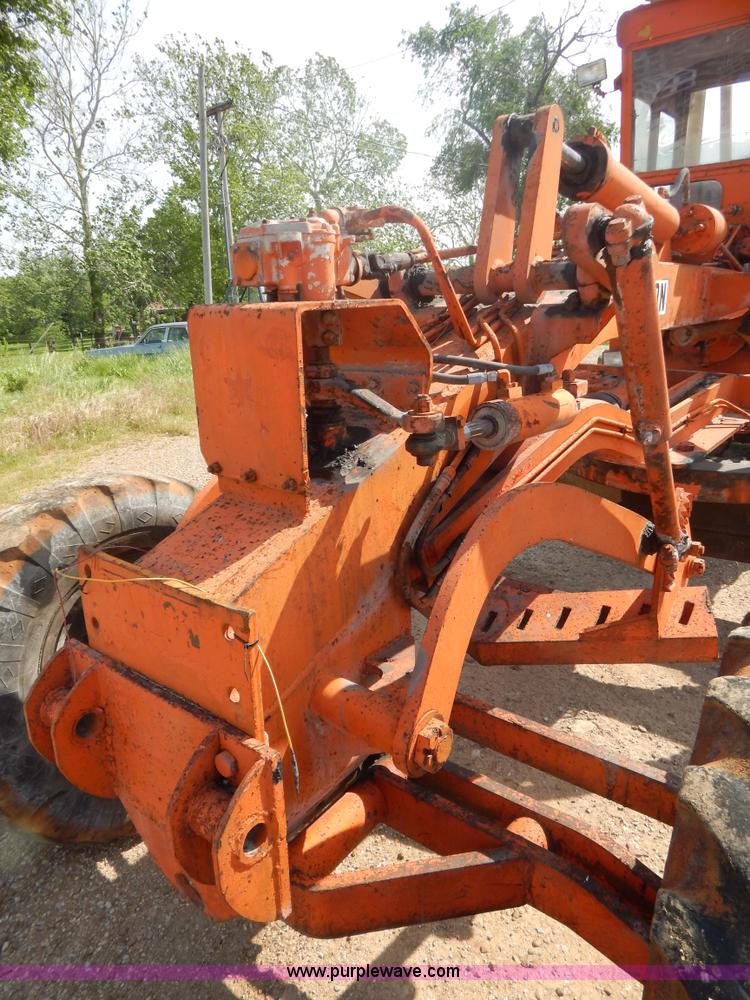 image for item G3231 Galion 104B motor grader