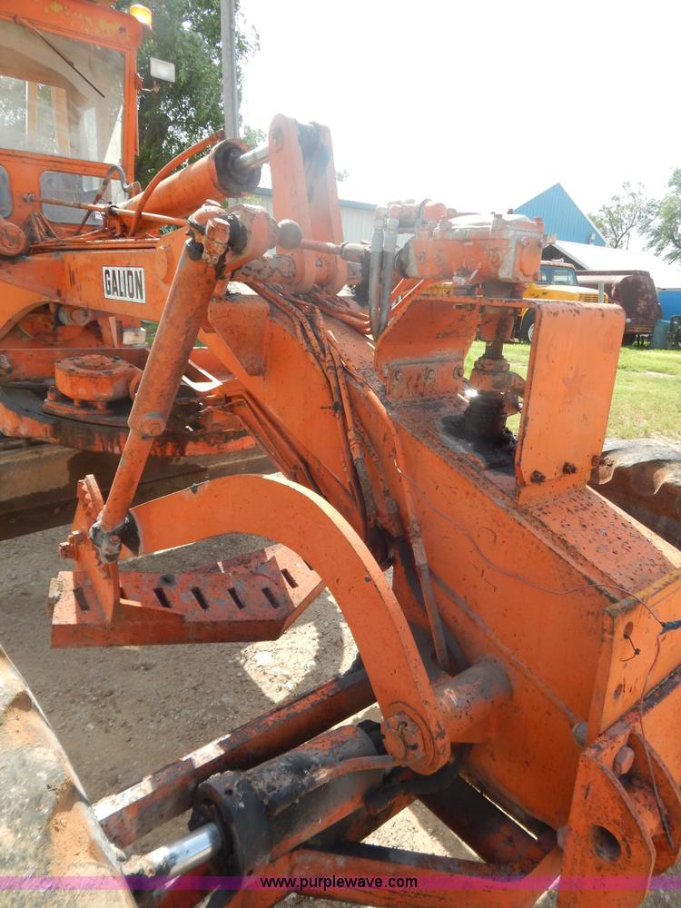 image for item G3231 Galion 104B motor grader