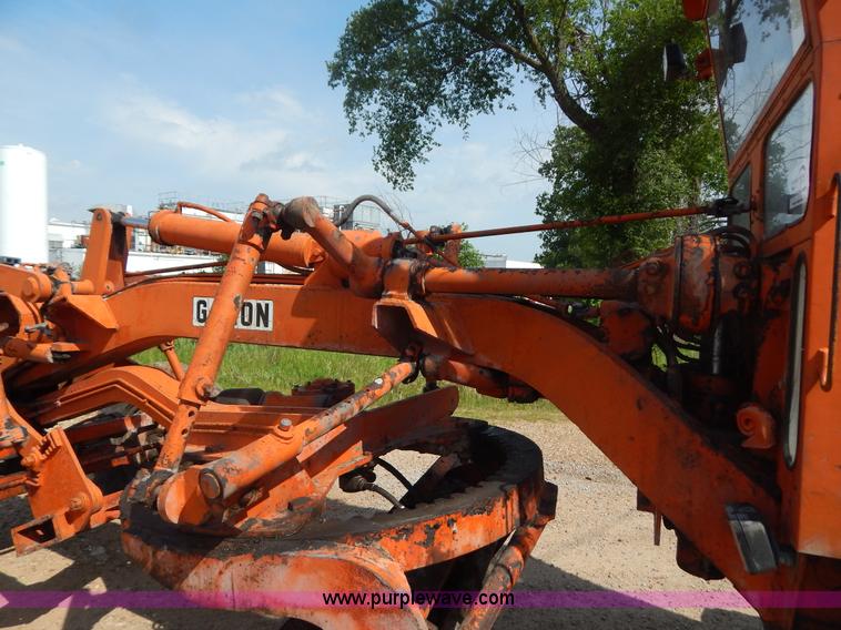image for item G3231 Galion 104B motor grader