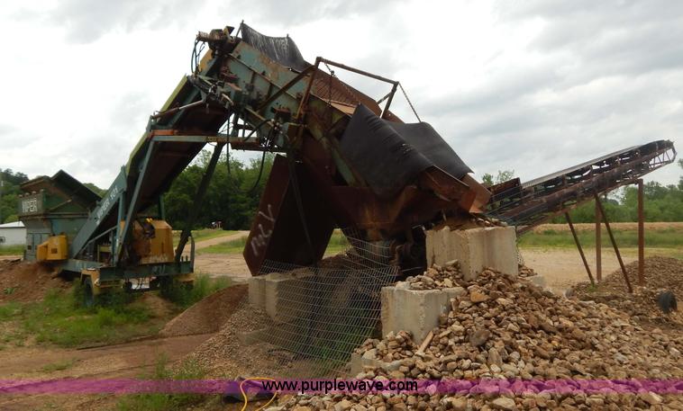 image for item G3232 1996 Viper 101 portable screen plant