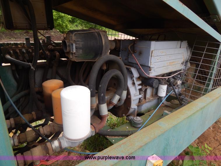 image for item G3232 1996 Viper 101 portable screen plant