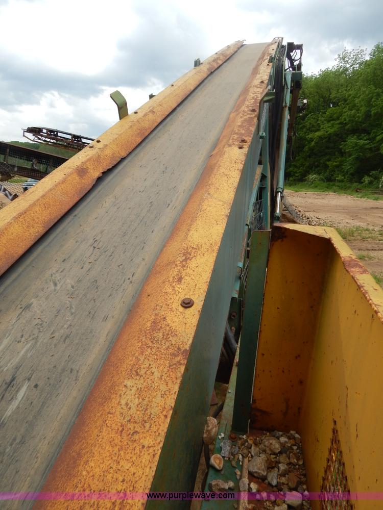 image for item G3232 1996 Viper 101 portable screen plant