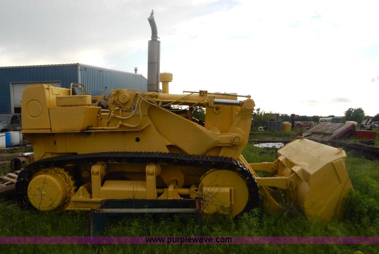 image for item G3236 1967 International 250B track loader