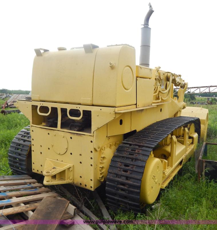 image for item G3236 1967 International 250B track loader