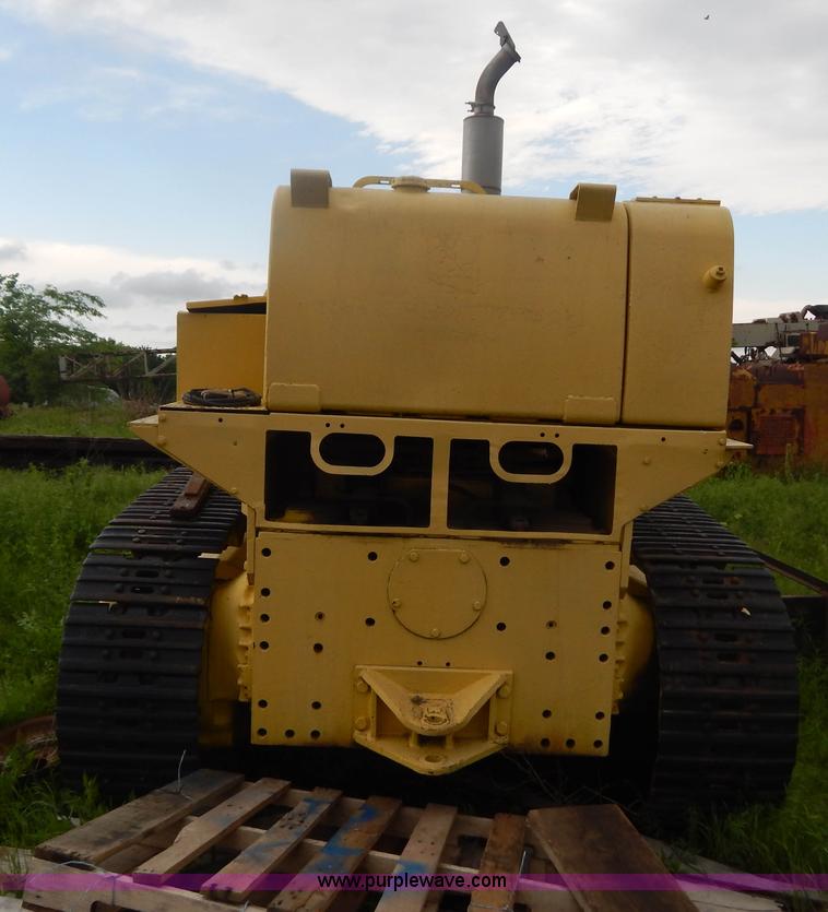 image for item G3236 1967 International 250B track loader