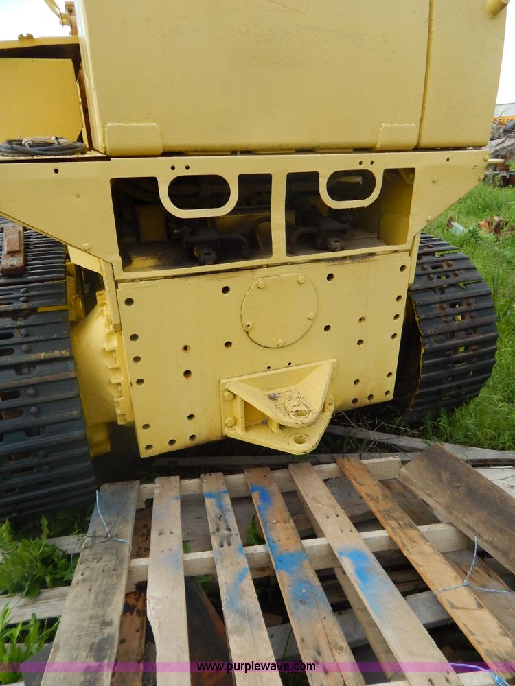 image for item G3236 1967 International 250B track loader