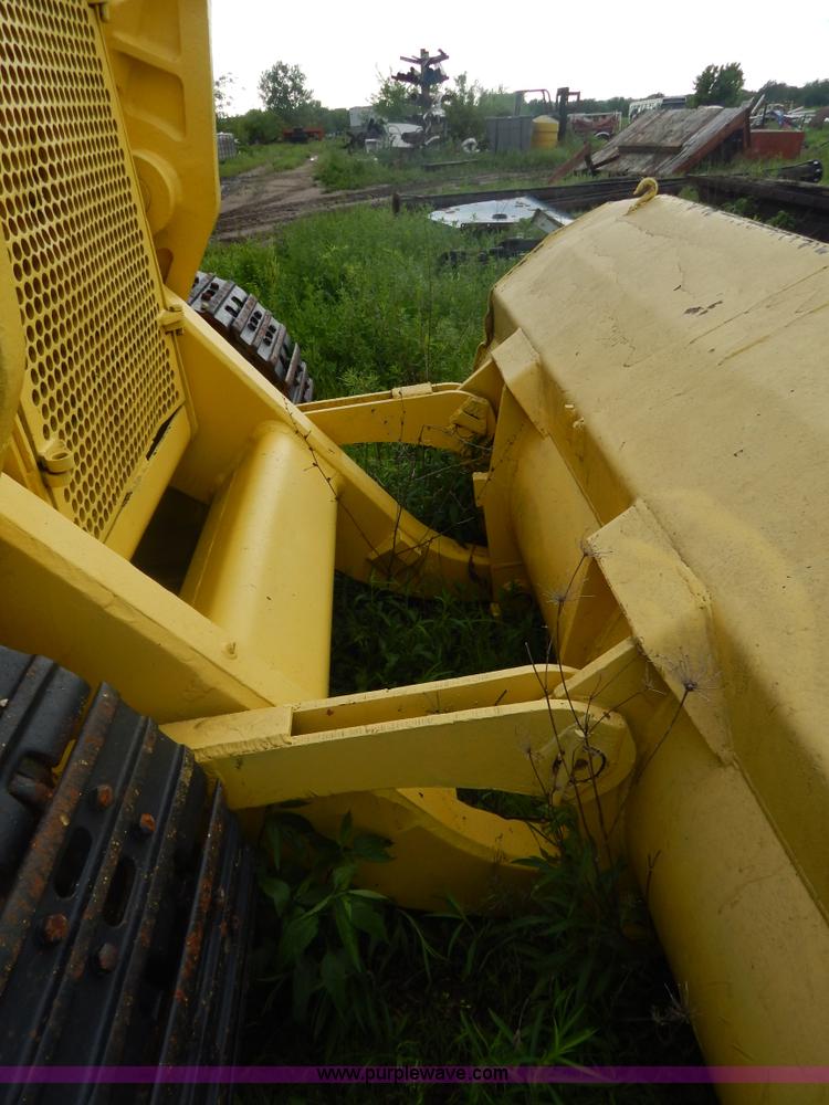 image for item G3236 1967 International 250B track loader