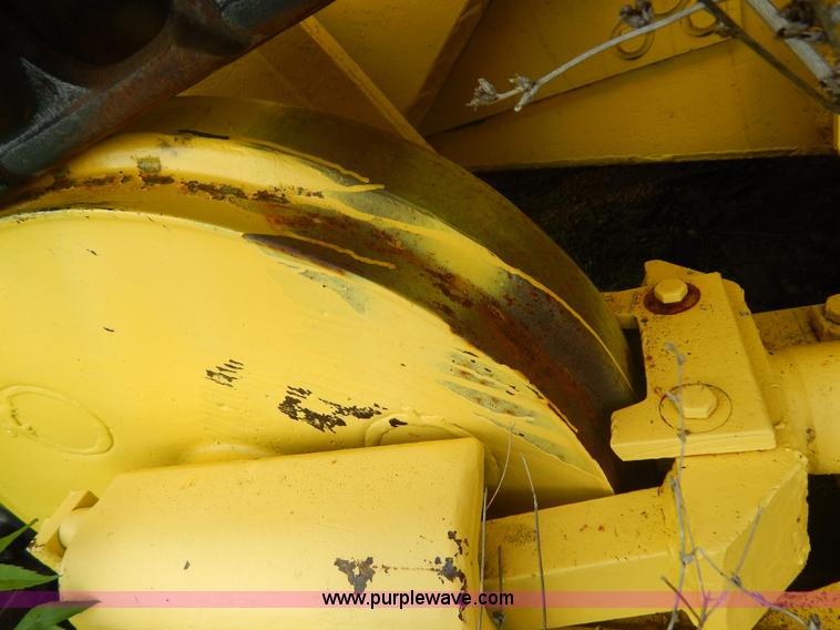 image for item G3236 1967 International 250B track loader