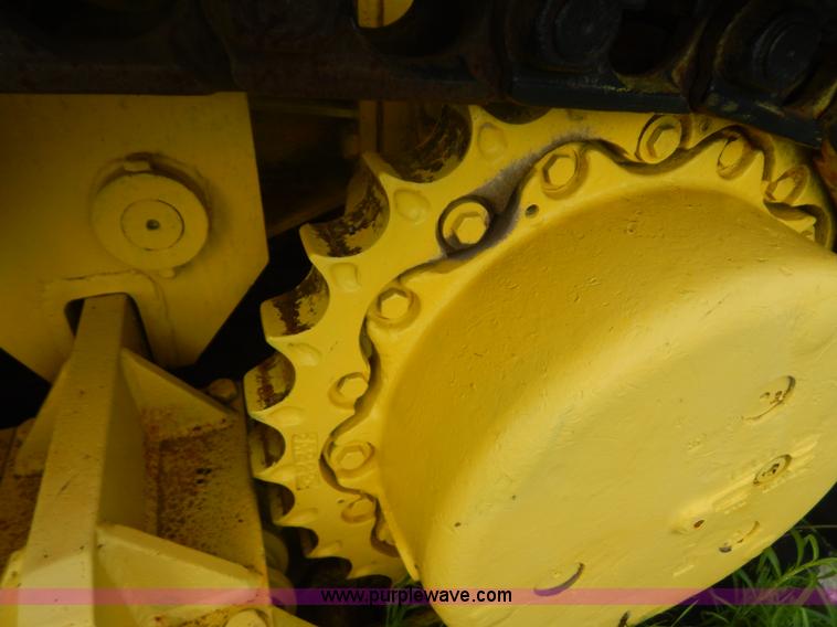 image for item G3236 1967 International 250B track loader