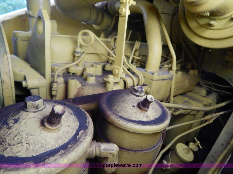 image for item G3236 1967 International 250B track loader