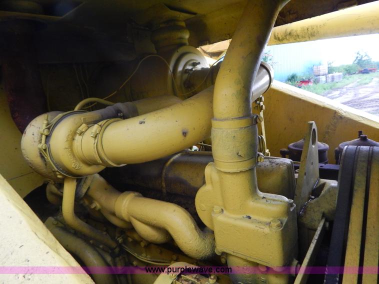 image for item G3236 1967 International 250B track loader