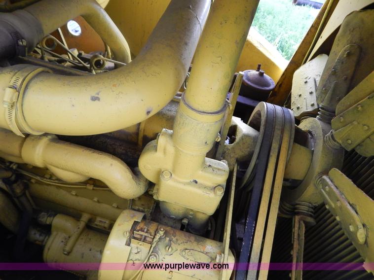 image for item G3236 1967 International 250B track loader