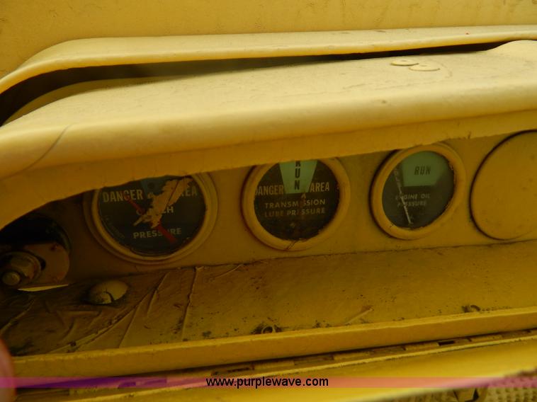 image for item G3236 1967 International 250B track loader