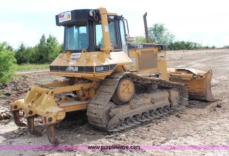 image for item G5086 1998 Caterpillar D6M XL dozer