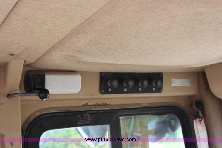 image for item G5086 1998 Caterpillar D6M XL dozer