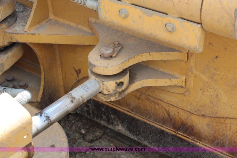image for item G5086 1998 Caterpillar D6M XL dozer