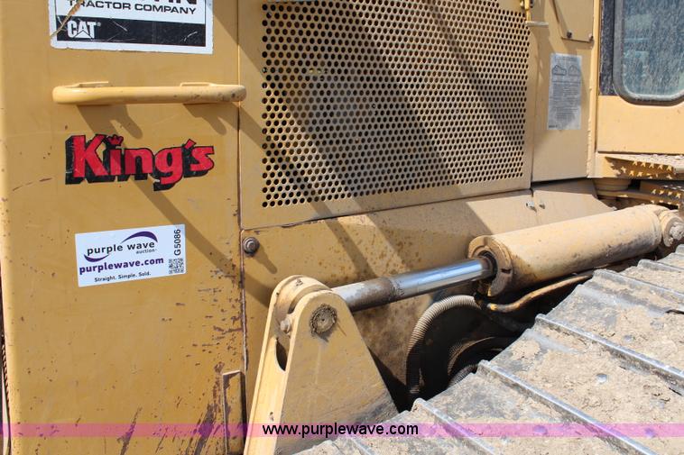 image for item G5086 1998 Caterpillar D6M XL dozer