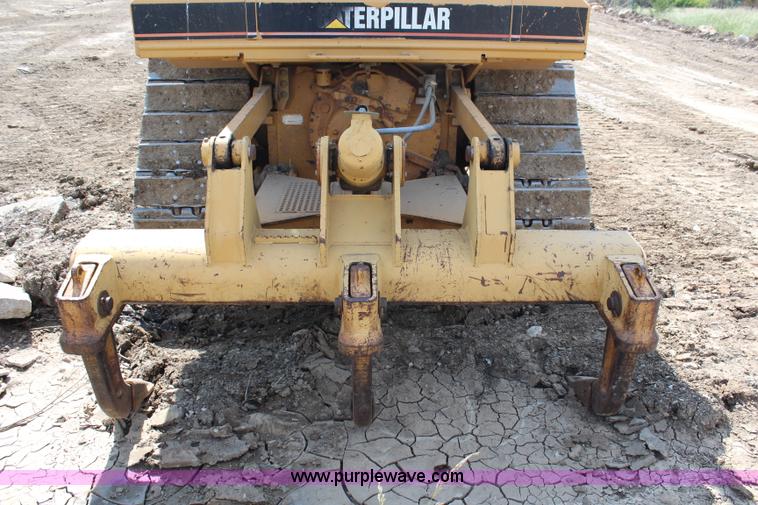 image for item G5086 1998 Caterpillar D6M XL dozer