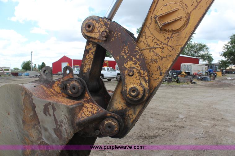 image for item G5153 1988 Fiat-Allis FE20 LC excavator