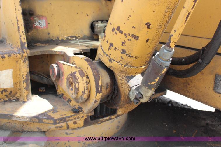 image for item G5153 1988 Fiat-Allis FE20 LC excavator
