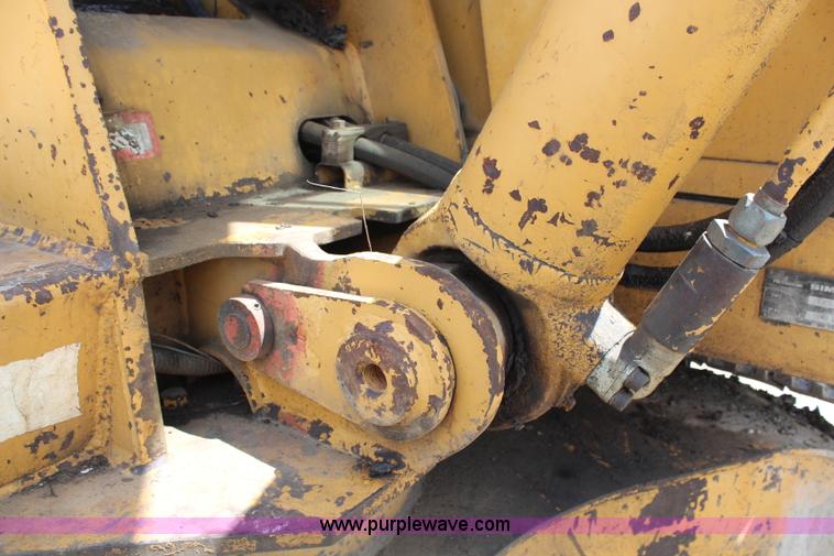 image for item G5153 1988 Fiat-Allis FE20 LC excavator