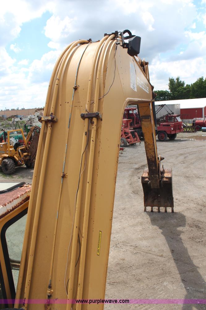 image for item G5153 1988 Fiat-Allis FE20 LC excavator